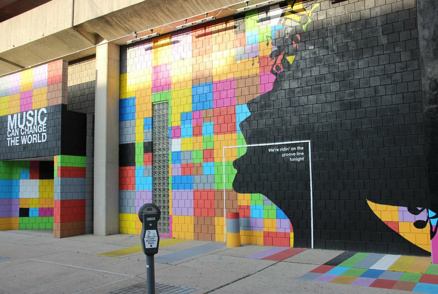 A vibrant mural in Dayton, Ohio